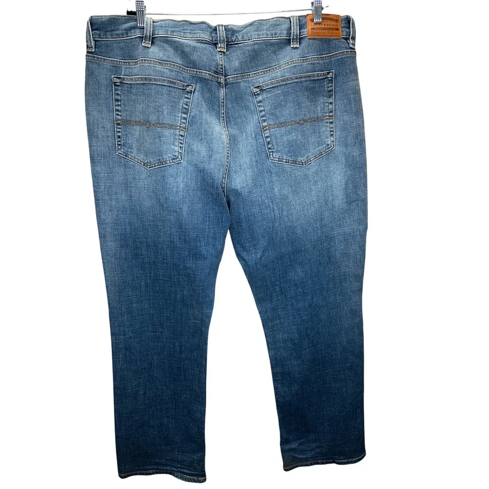 Lucky Brand 181 Relaxed Straight Blue Denim Jeans Mens 44x32 Medium Wash - Picture 2 of 10